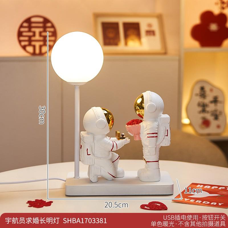 Astronaut Proposal Night Light Decor Bedroom Desk Wedding Gift Couple Room Decoration Resin Figurine