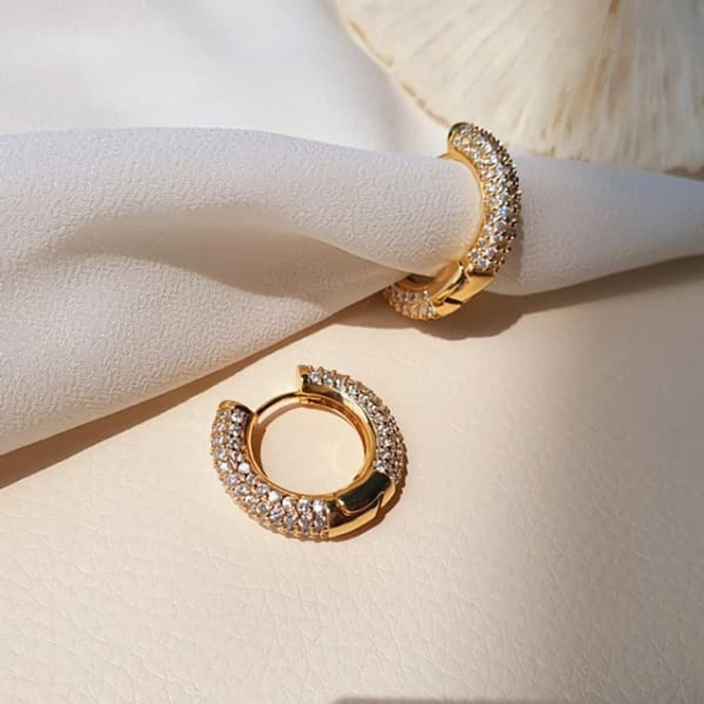 Women's 925 Silver Luxury Sparkling Cubic Zirconia Earrings