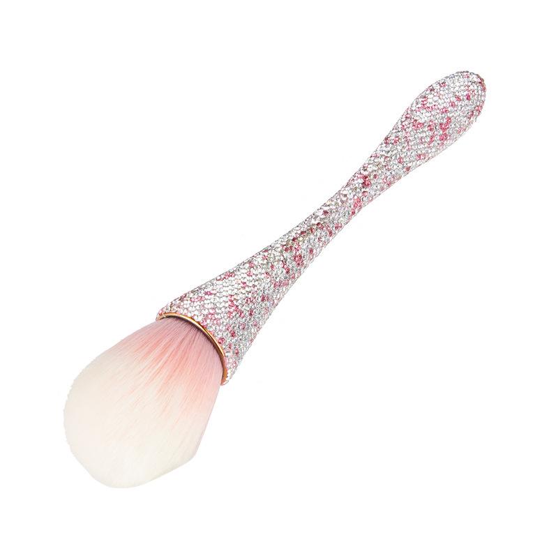 Кисть для макияжа XL с мягкой щетиной и бриллиантовыми вставками для хайлайтинга и нейл-арта