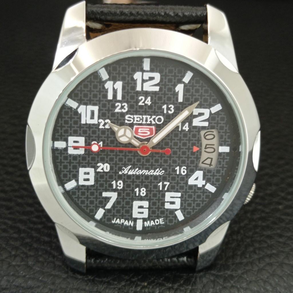 SEIKO 5 AUTOMATIC VINTAGE REFURBISHED JAPAN MENS BLACK DIAL WATCH a446635-1