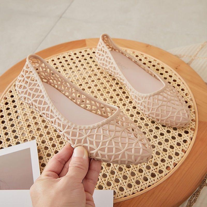 Летние женские пластиковые сандалии из желе с плоской подошвой, нескользящая рабочая обувь с полыми отверстиями, нескользящая пляжная обувь