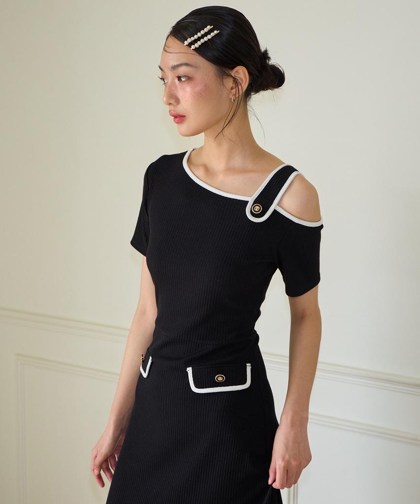 Salon De Yon Strap Off Shoulder Midi Dress_ Black