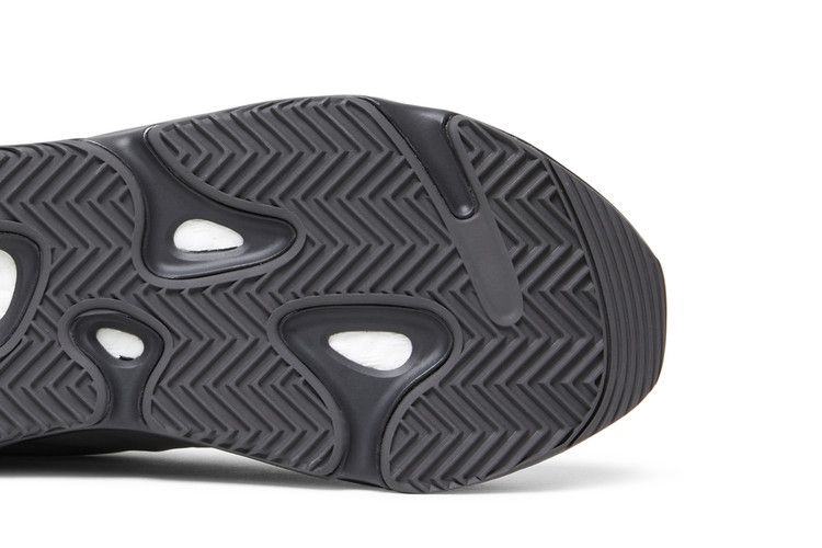 Мужские кроссовки adidas Yeezy Boost 700 MNVN Metallic Metallic/Metallic/Metallic