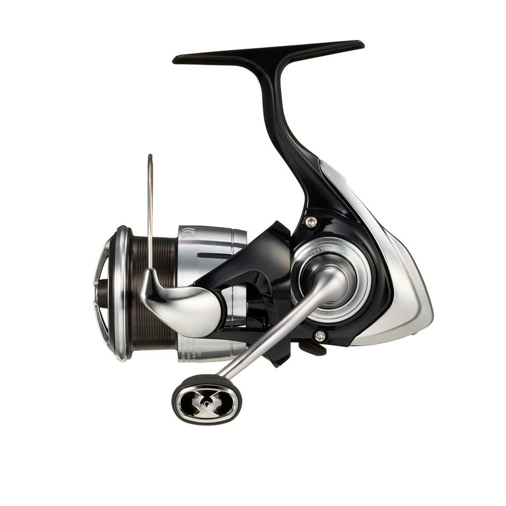 Daiwa 23 LEXA LT2500S Спиннинговая катушка