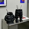 Органайзер для кистей для макияжа и ручек, креативная форма пуховика, прочный PETG, большая вместимость, настольный органайзер, стакан для ручек для офиса, емкость для хранения принадлежностей