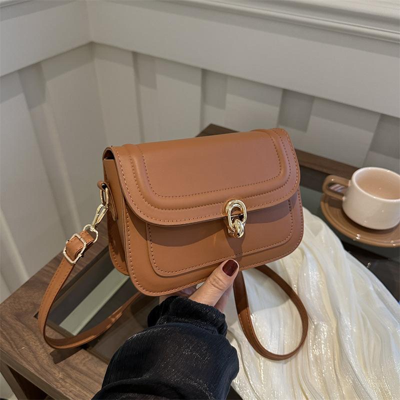 Retro Fashion Simple Lock Small Bag Women'S Spring Versatile Shoulder Messenger Bag Small Square Bag