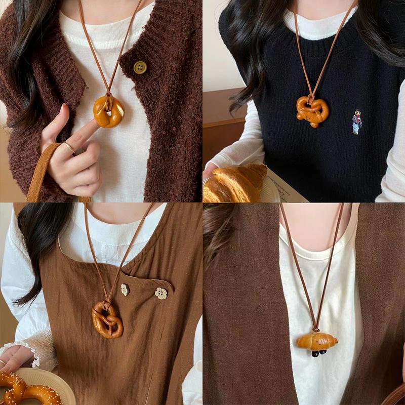 Творческий брелок для ключей в виде хлеба с щелочной водой, симпатичное улыбающееся лицо, плетеная веревка, брелок для рюкзака, украшения, аксессуары, подарки