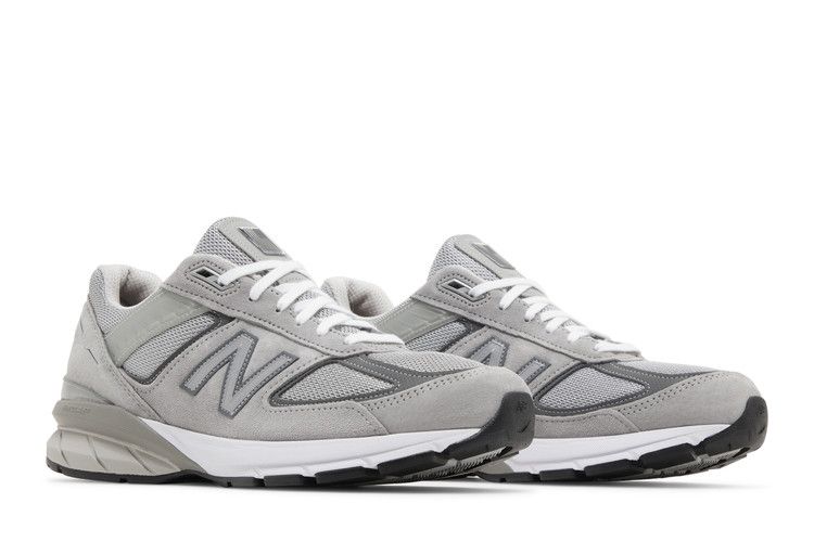 Мужские кроссовки New Balance 990v5 Серые
