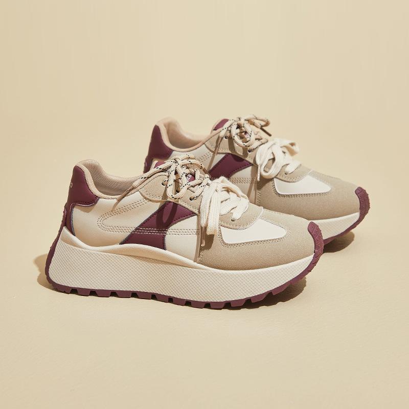 Женские повседневные удобные кроссовки на толстой платформе для ходьбы, нескользящие теннисные туфли на шнуровке, искусственная замша из искусственной замши в стиле пэчворк, рабочие кроссовки для женщин