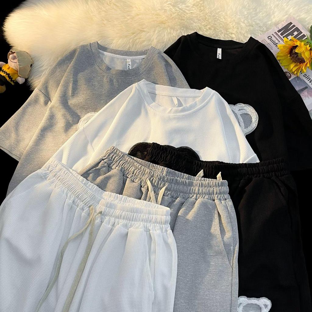 Мужской летний комплект из шорт с короткими рукавами и принтом медведя