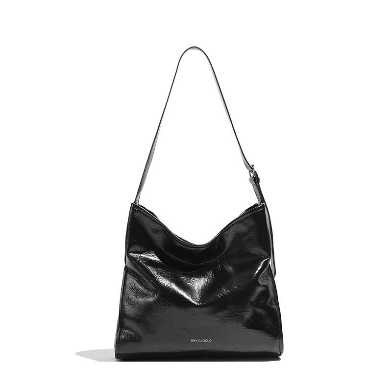 Premium Texture Bag Women's New Large-capacity Commuter Bag Niche Design Pleated Shoulder Messenger Bag