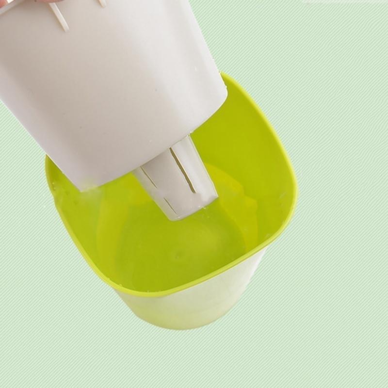 Creative Self-watering Flower Cup Desktop Self-Watering Flower Pot Planters (Color: Random)