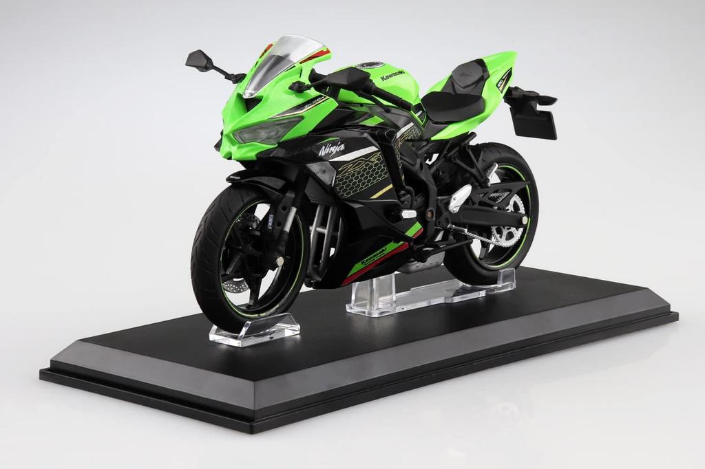 Skynet Completed Bike Kawasaki Ninja Lime Green x Ebony 1/12 ZX-25R