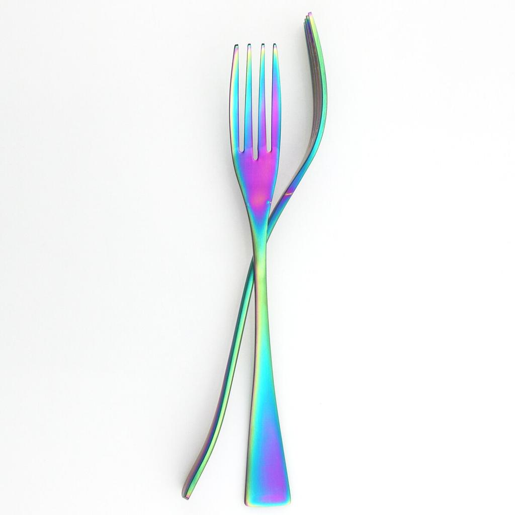 4pcs/set Gold Cutlery Set 18/10 Stainless Steel Dinnerware Set Knives Fork Spoon Dinner Set Home Kitchen Flatware Tableware Set