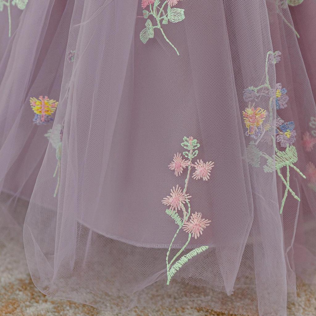 Платье принцессы с рукавами-фонариками и цветочным узором - Свадебная и парадная одежда для выступлений