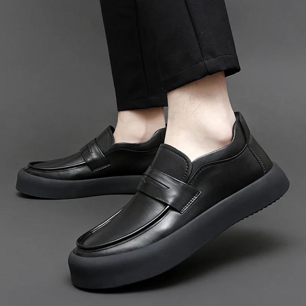 Men's Casual Leather Shoes Fashion New Spring Loose Casual Men Shoes Simple Soft Soled Business Leather Shoes for Men Loafers