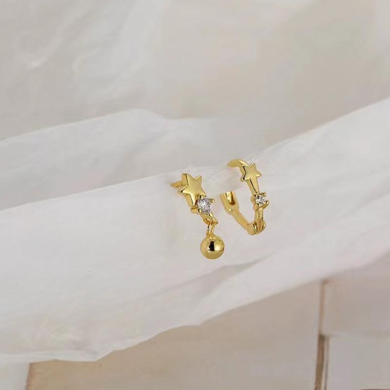 Маленькие серьги в форме звезды для женщин Новые серьги Женские серьги в стиле нишевого дизайна