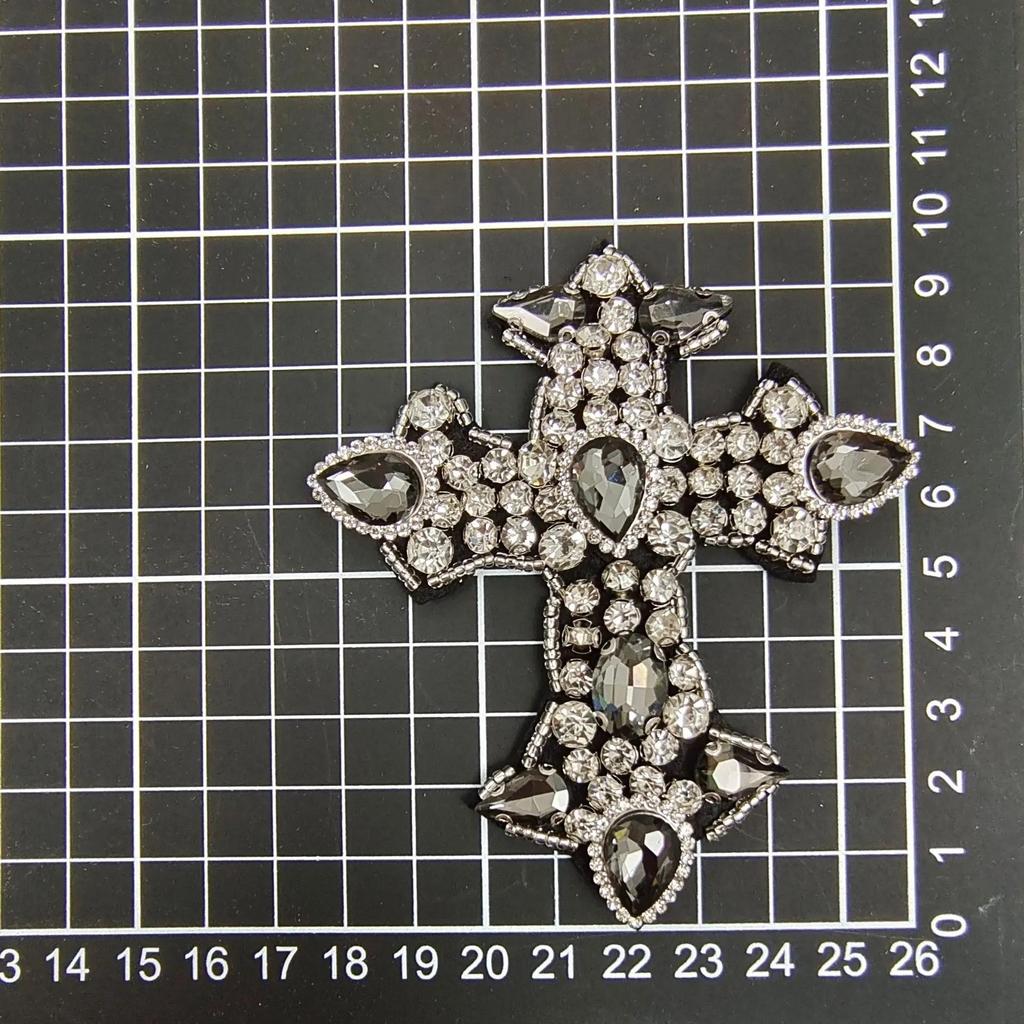 Модные нашивки со стразами и бисером для одежды, пришитые к значку Parch, аппликация, вышитые Parches