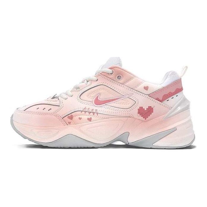 Nike M2K Tekno Текстиль, Искусственная кожа Низкие массивные кроссовки Женские Розовый Белый AO3108-100(TeamS-S-BOX)