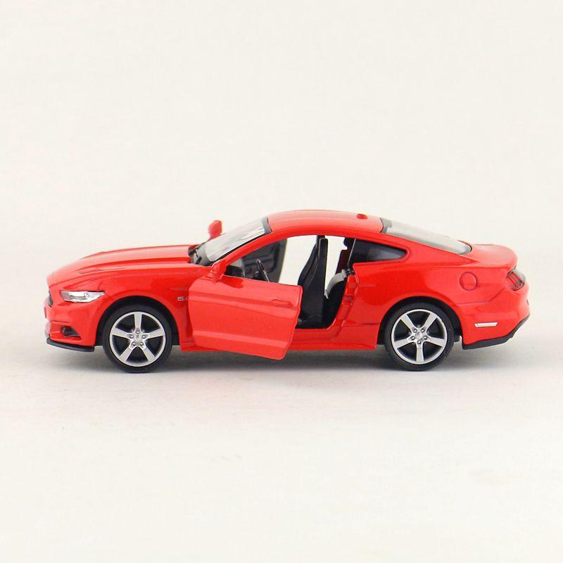 1:36 Ford Mustang GT Сплав Спортивный Автомобиль Модель Литье под Давлением Металлические Игрушечные Машинки Модель Автомобиля Высокая Симуляция Детские Игрушки Подарок Коллекция