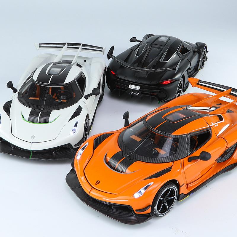 1/24 Koenigsegg Jesko Supercar литая игрушечная модель автомобиля со звуком и светом инерционный механизм детская игрушка коллекционная вещь подарок на день рождения