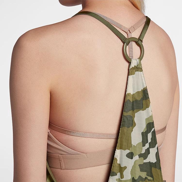 Nike Серия Спортивный Образ Жизни Камуфляжное Удобное Дышащее Платье-Ками с V-образным вырезом Женские платья Зеленый 932368-072