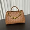 Fashion New Knitted Bag Large Capacity Versatile Chain Leather Tote Bag Casual Single Shoulder Handbag