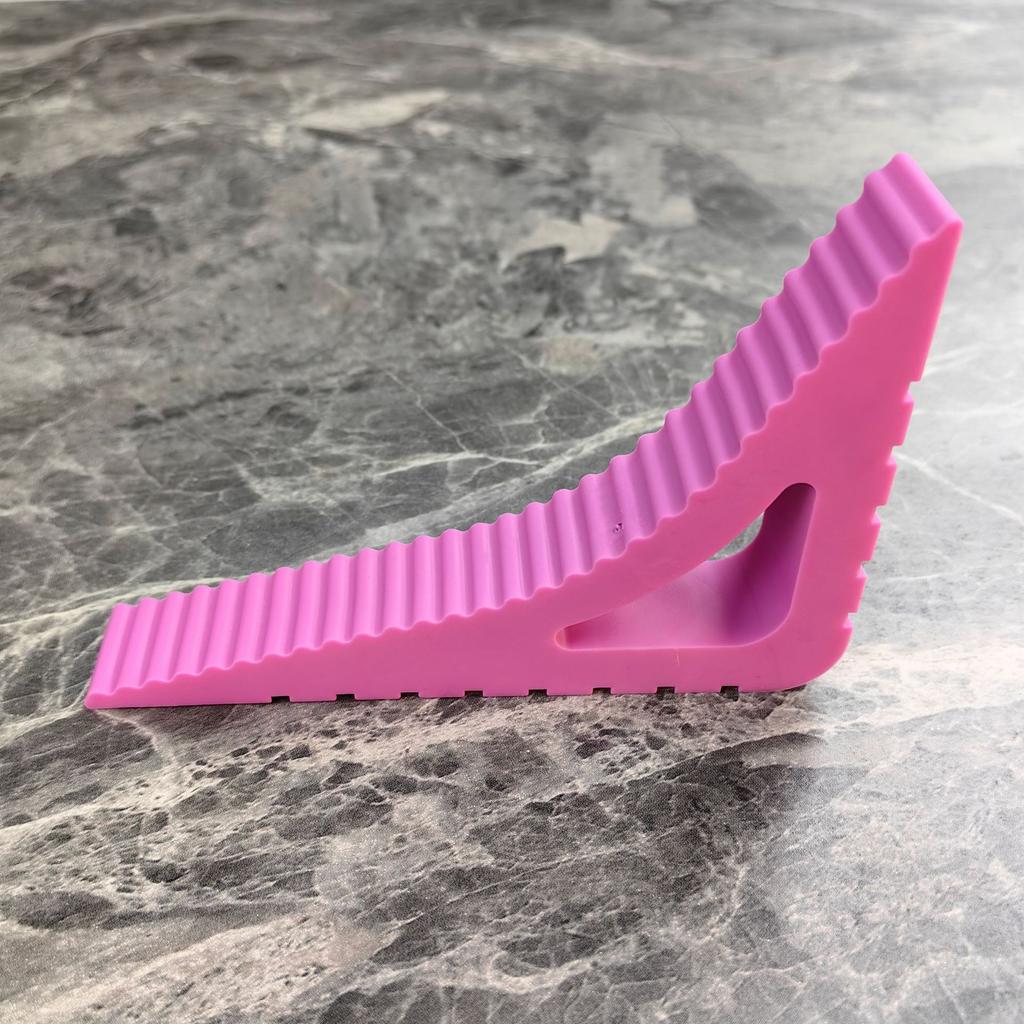Safety Triangle Door Stopper – Heavy‑Duty Non‑Slip Rubber Wedge with Protective Edge for Home & Office Doors
