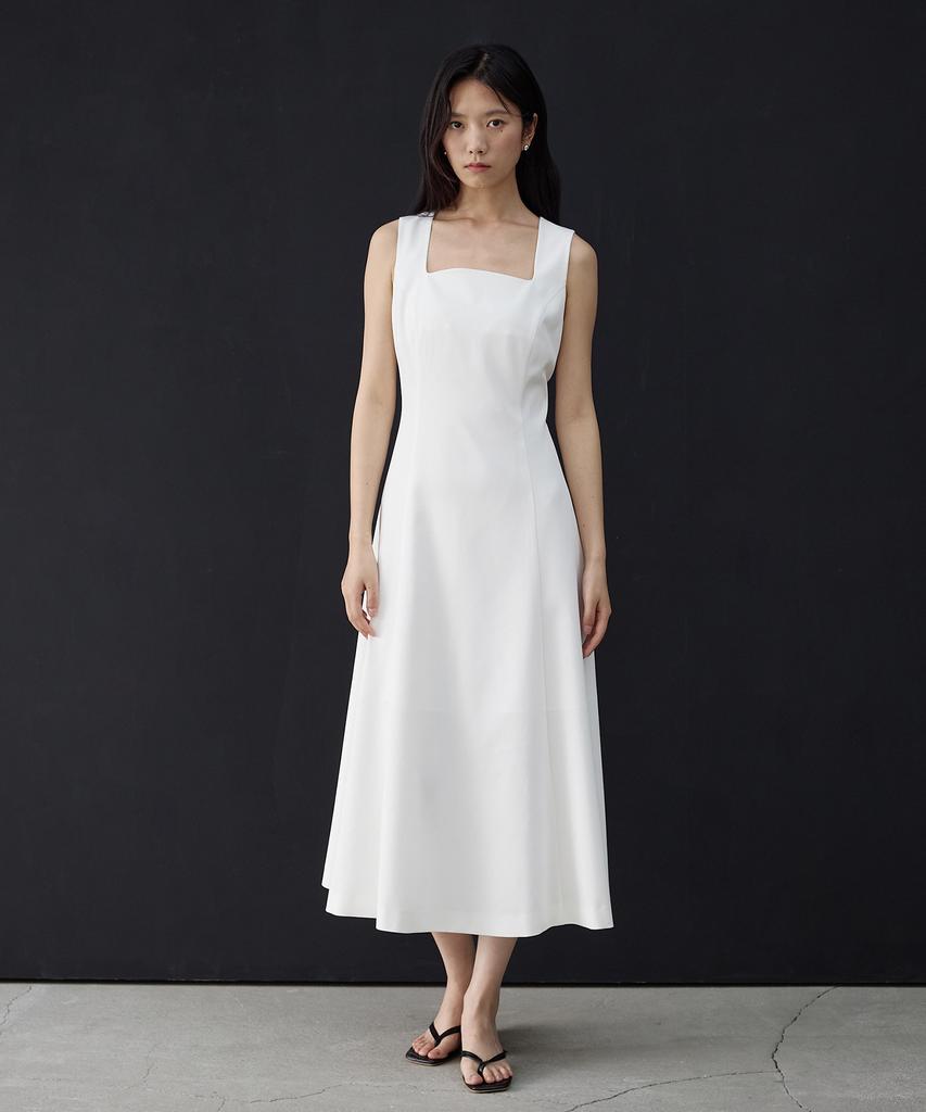 Artid Flare Sleeveless Long Dress_Black