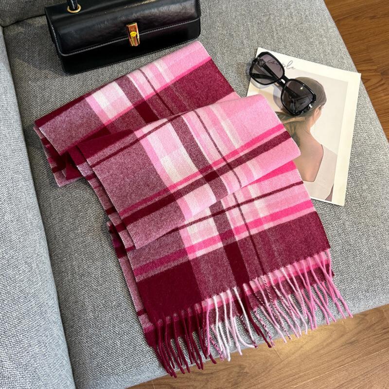 100% Pure Wool Scarf Female Winter Warm Cashmere Shawl Checkerboard Grain Design Couple Accessory Premium Sense Windproof Scarf
