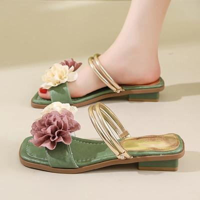 Модная обувь для женщин 2024 года, модные женские тапочки с квадратным носком, летние, с открытым носком, однотонные, с цветами, на низком каблуке, повседневные, удобные тапочки