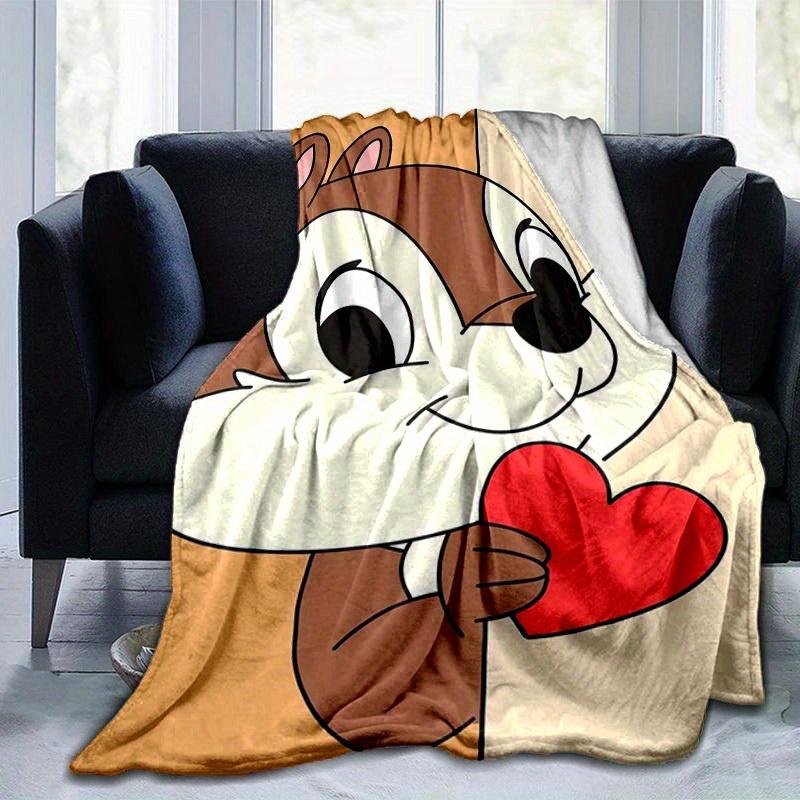 1pc, Charming Cartoon Squirrel Holding Heart Shaped Blanket Perfect for Home Decor, Couch Blanket, Travel, Camping, Office Nap, Gift Idea