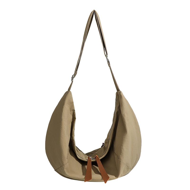 Lazy Dumpling Bags Trendy Lightweight Nylon Cloth Oblique Straddle Bag Fashionable One-shoulder Tote Bag