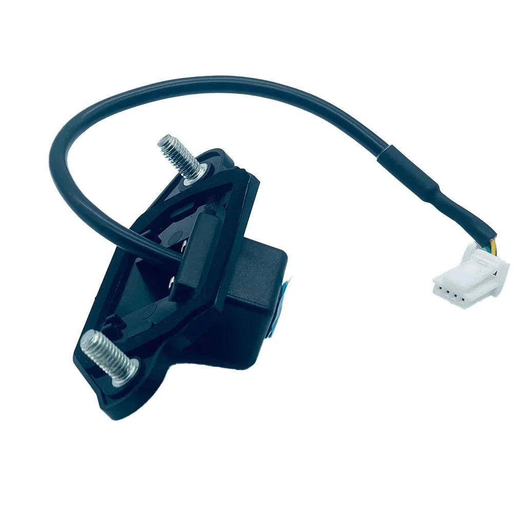 Камера заднего вида совместима с Nissan Qashqai 2008 2015 Быстрая установка и надежная функциональность OEM 28442EY00A