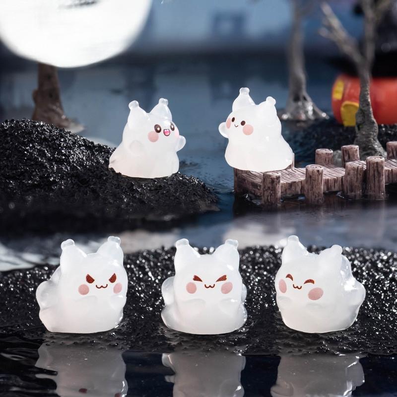 6Pcs Luminous Cartoon Cat Animal Miniatures Glow In the Dark Ornaments Fairy Garden Decoration Moss Terrarium Micro Landscape