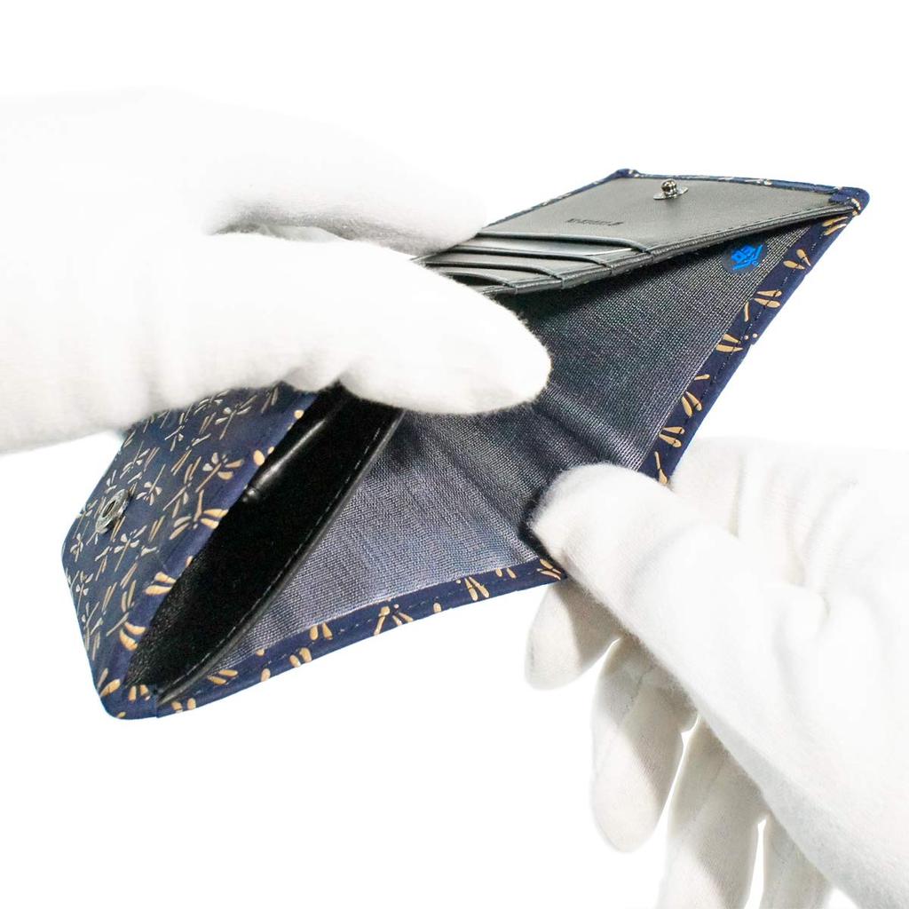 Кошелек Inden'ya, H, кошелек, оленья кожа, лак, 2204-14-008, кошелек бифолд, отделение для купюр, тип коробки, отделение для монет, темно-синий x белый, узор стрекозы