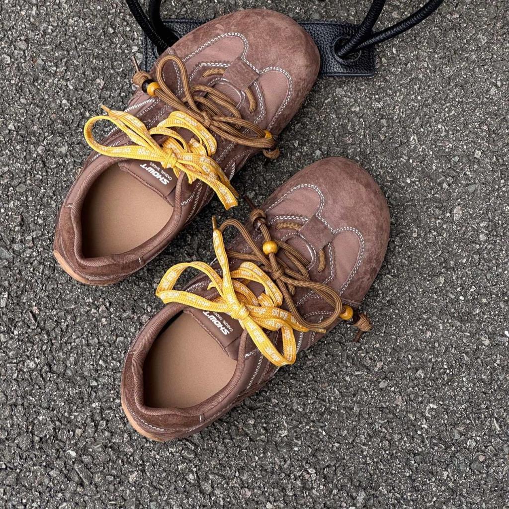 Кожаные ретро уродливо-милые немецкие тренировочные туфли женские 2025 осень новые универсальные одинарные туфли повседневные для увеличения роста Forrest Gump shoes women