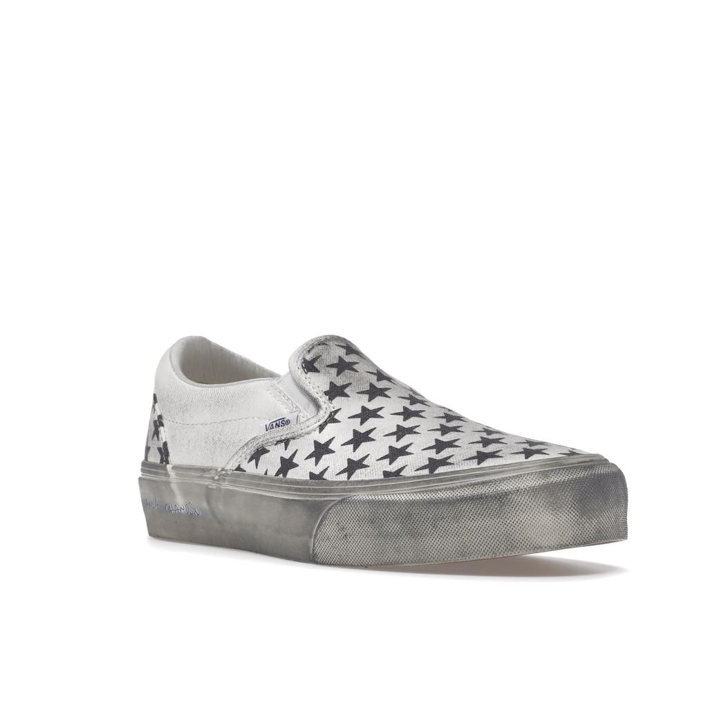 Bianca Chandôn x Vans Classic Slip-On VLT LX Stressed Black Unisex Sneakers White VN0A3QXYBA2
