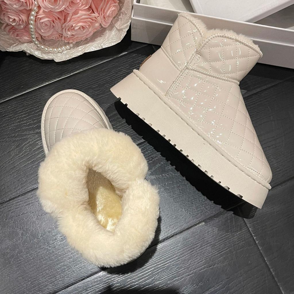 Модные блестящие женские плюшевые зимние ботинки. Повседневные и универсальные женские ботинки. Простые короткие сапоги.