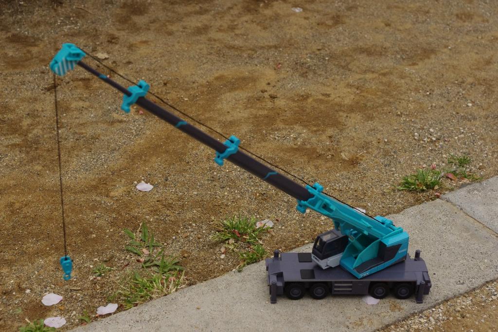 Diapet Scale Kobelco Panther X700 DK-6114 1/64