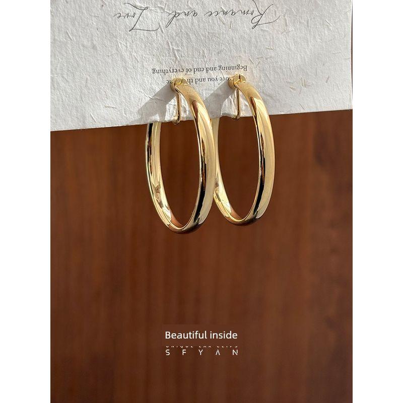 Fashion Exaggerated Big Circle Ear Clip without Piercing Female Niche Design Fancy Temperament Wild Mosquito Coil Earrings