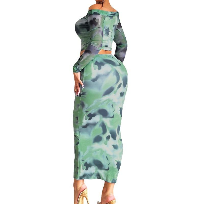 Женский комплект из осенне-зимнего платья с длинными рукавами, однотонным воротником, облегающим подол на бедрах