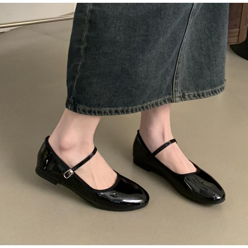 Fashion Shiny Leather Ballets Shoes Woman Belt Strap Lolita Flats Mary Janes Women Shallow Loafers Round Toe Ballerinas Brides Mocasines