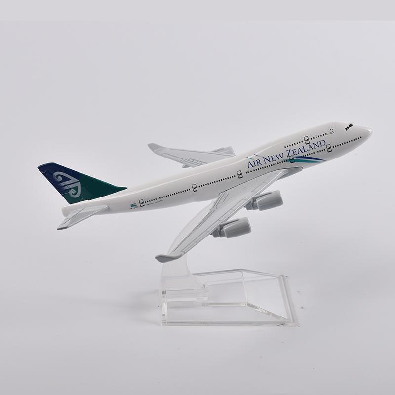 Масштаб 1/400  Air New Zealand B747 Модель самолета Самолет Литой металл