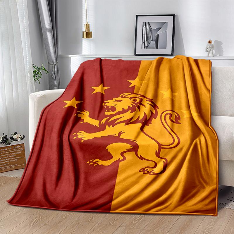 Galatasaray Flannel Blanket Soft All-Season Throw, Design for Camping, Car Travel, Hiking Sofa, Bed, Office Perfect Gift for Parties