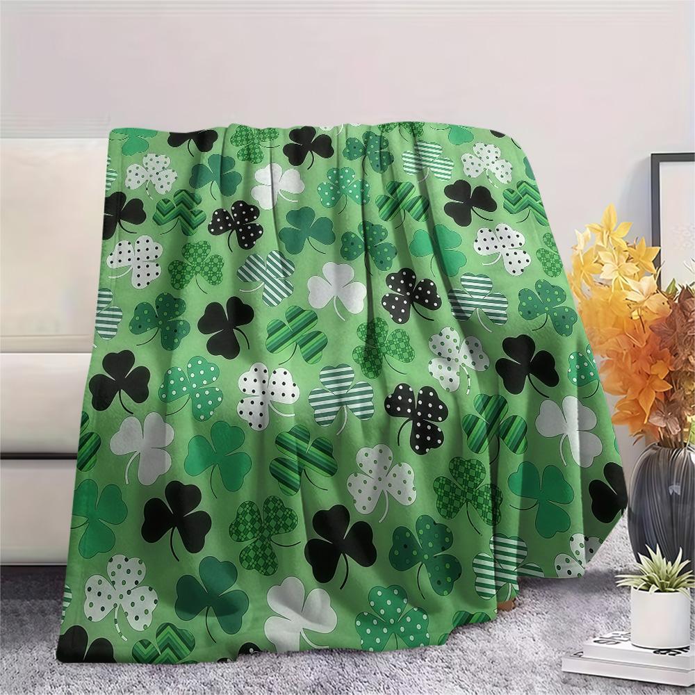 1PC Lucky Leaf Print FlAannel Blanket, High quality Comfortable for All Seasons, Home Decor, Warmth and Comfort