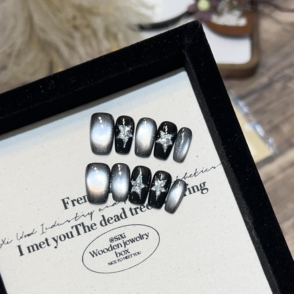 Wearing Armor High-quality Light Bulb Cat Eye Nail Art Burst Zircon Star Fake Nail Removable Nails