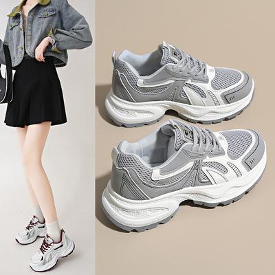 Популярные в интернете кроссовки папы женские 2025 весна новые сетчатые на толстой подошве супер огонь универсальные для маленькой ноги увеличение роста повседневные спортивные туфли