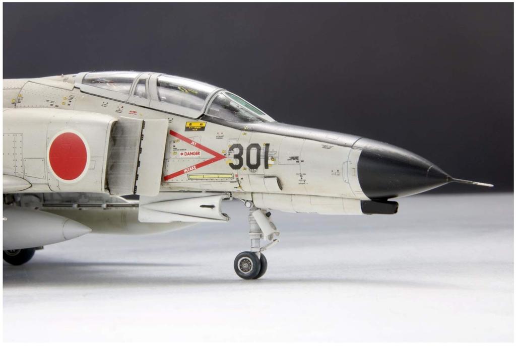 Пластиковая модель истребителя ВВС Fine Mold Aircraft Series FP37 1/72 Self-Defense F-4EJ