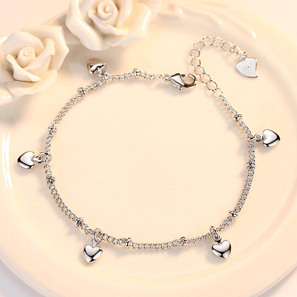 New Silver Plated Handicrafts Creative Bracelet Wholesale for Women's Fashion Heart Connecting Heart Shaped Water Diamond Heart Hand